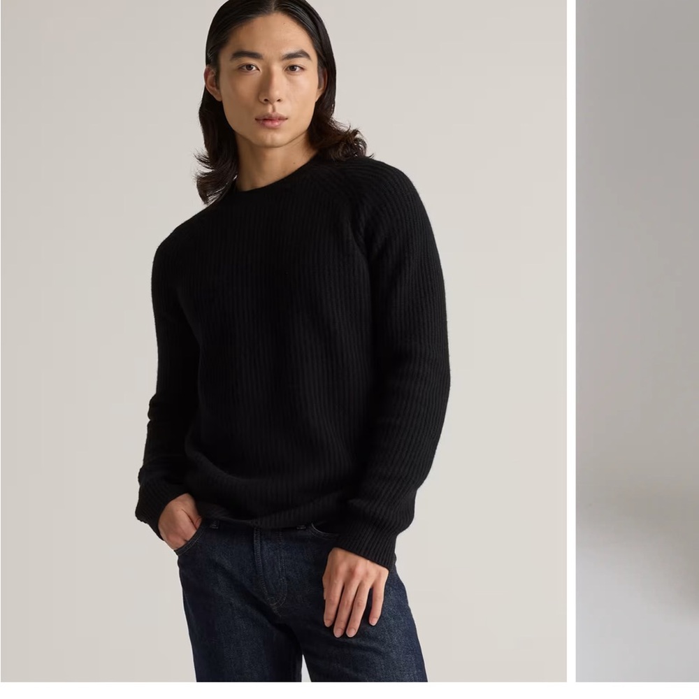 Quince Men's Classic Black Crewneck Sweater